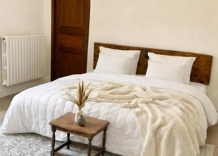 De Charme - 4 Independantes Et 3 Salles De Bains Bed & Breakfast