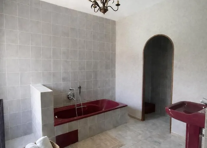 Bed and breakfast De Charme - 4 Indépendantes Et 3 Salles De Bains *